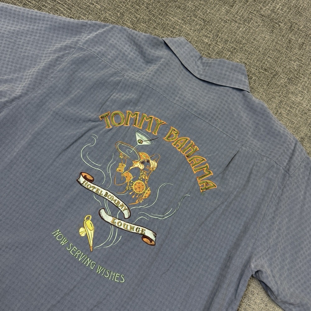 Tommy Bahama Camp Shirt‎ Men Large Blue Silk Hotel Bombay Lounge Embroidered